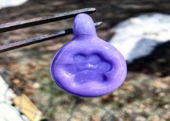 「寵物星球」骨灰盒：將悲傷化為具體而溫柔的形狀